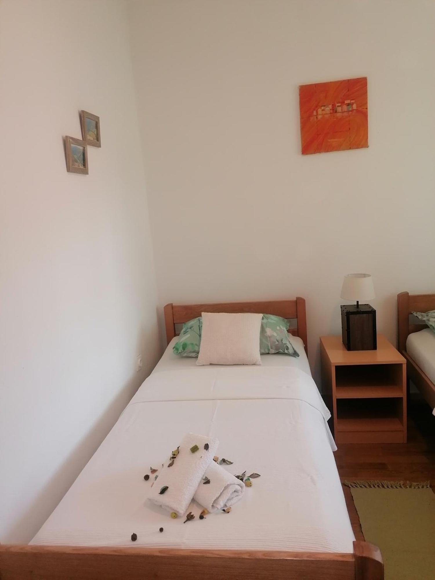 Apartman Volarevic Donji Karin Экстерьер фото